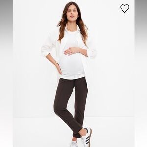 GAP Women's Brown Maternity Pants